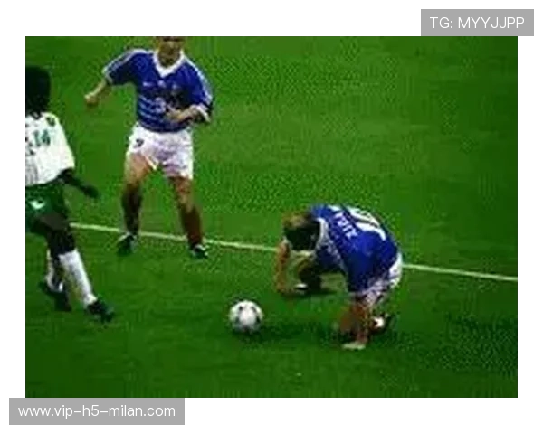 中场对抗:掌控比赛节奏的关键策略揭秘