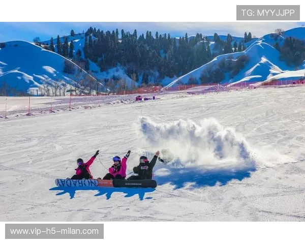 滑雪空中姿态完美到极致——极致体验，绽放雪域之巅