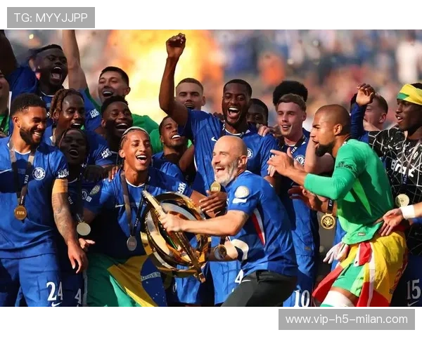 皇马太子世俱杯后本该爆红？却被按在板凳引争议