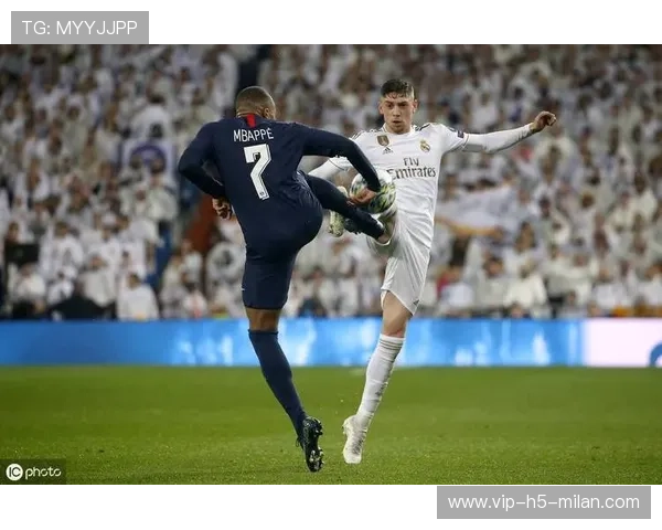 西甲皇马前场串联细腻，锋线把握住良机